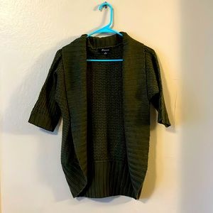 Forever 21 Dark Green Flyaway Knit Short Sleeve Cardigan Shawl S